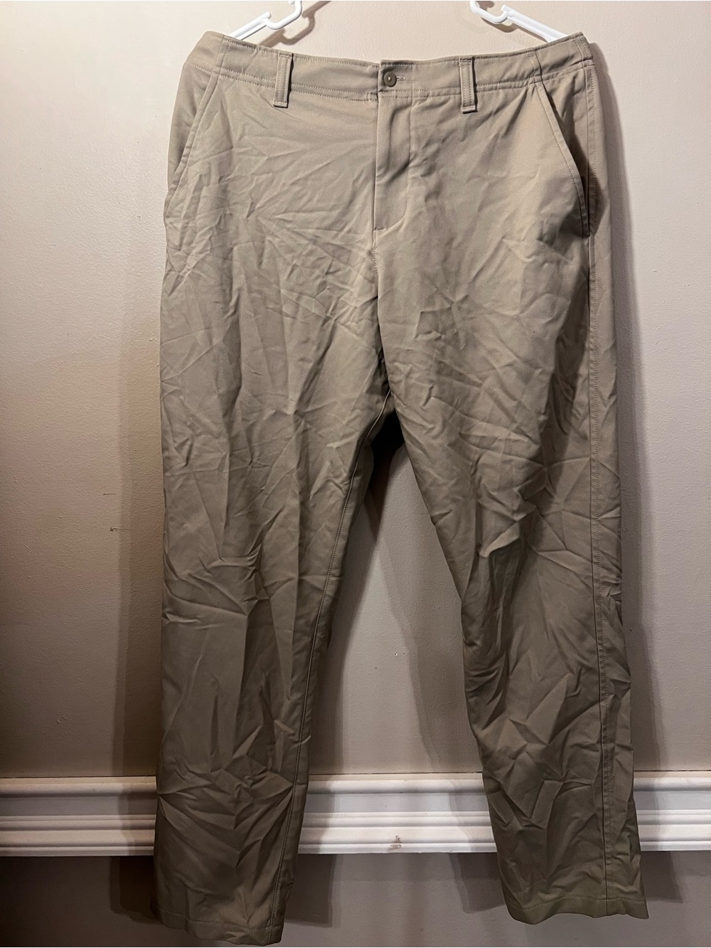 Men's Classic Straight-Fit Chino Pants - Khaki